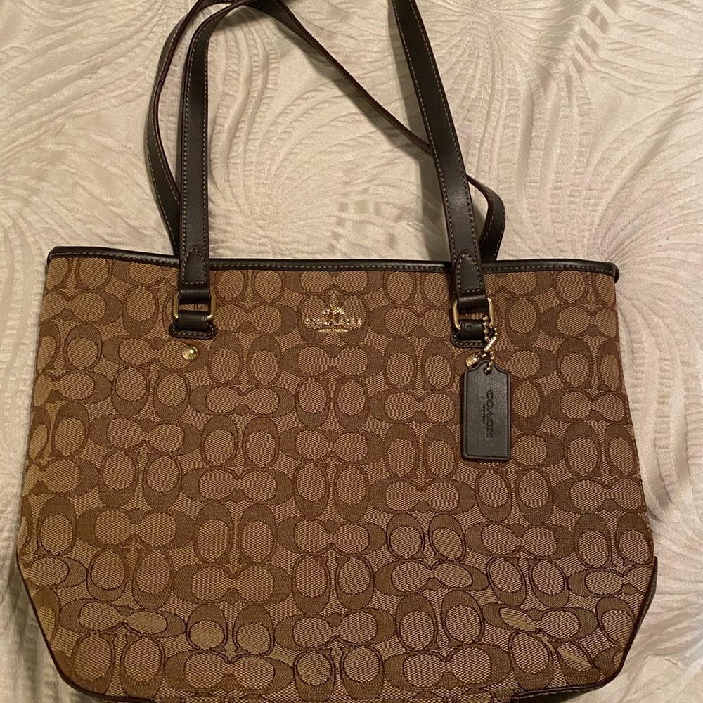 Coach signature Tote